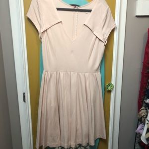 Super cute light pink guess dress